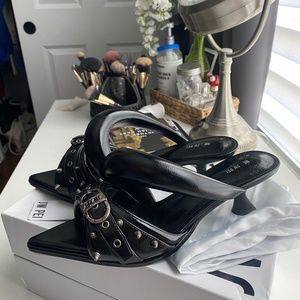 Size 8.5 brand new JWPEI heels. Paid 130$